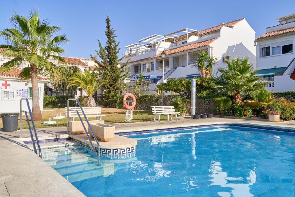 Beachfront Apartment Madrid 709 Torrox Esterno foto